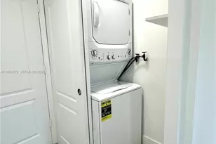 9340 Fontainebleau Blvd, Miami, FL 33172 - Photo 24