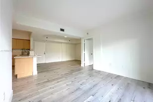 9340 Fontainebleau Blvd, Miami, FL 33172 - Photo 6