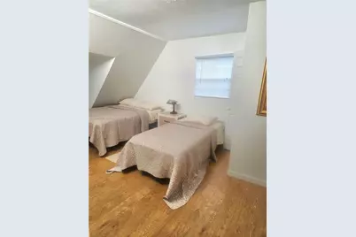 1990 NE 183rd St, North Miami Beach, FL 33179 - Photo 26