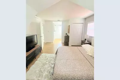 1990 NE 183rd St, North Miami Beach, FL 33179 - Photo 22