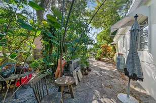 25 NW 104th St, Miami Shores, FL 33150 - Photo 42