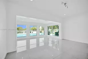 1995 N Hibiscus Dr, North Miami, FL 33181 - Photo 32