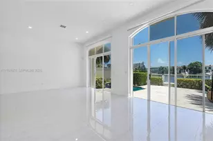 21301 NE 38th Ave, Aventura, FL 33180 - Photo 22