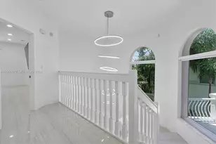 21301 NE 38th Ave, Aventura, FL 33180 - Photo 30