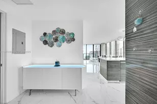 460 NE 28th St, Miami, FL 33137 - Photo 24