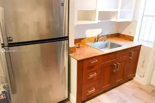 1020 Euclid Ave, Miami Beach, FL 33139 - Photo 6