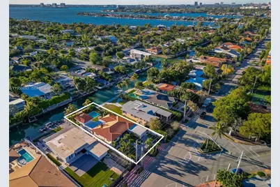 7770 Hawthorne Ave, Miami Beach, FL 33141 - Photo 1