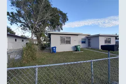 8201 NW 15th Ave, Miami, FL 33147 - Photo 12
