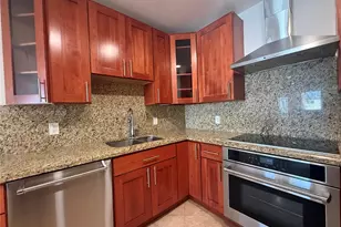 8435 Crespi Blvd, Miami Beach, FL 33141 - Photo 6