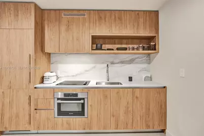 11 NE 6th Street #1012, Miami, FL 33132 - Photo 44