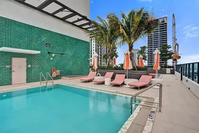11 NE 6th Street #1012, Miami, FL 33132 - Photo 32
