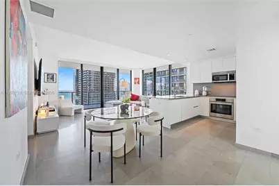 88 SW 7th St #3101, Miami, FL 33130 - Photo 4