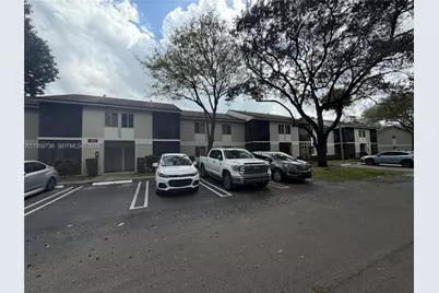 300 Gardens Dr #104, Pompano Beach, FL 33069 - Photo 22
