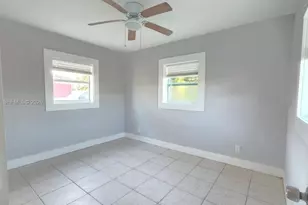 1430 NW 7th St, Fort Lauderdale, FL 33311 - Photo 10