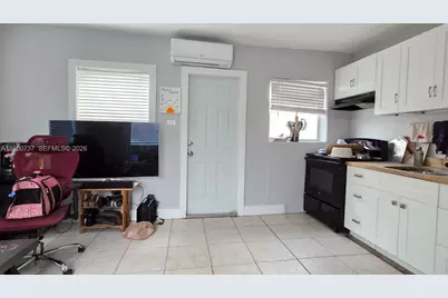 1430 NW 7th St, Fort Lauderdale, FL 33311 - Photo 12