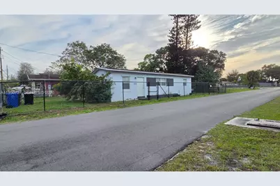 1430 NW 7th St, Fort Lauderdale, FL 33311 - Photo 1