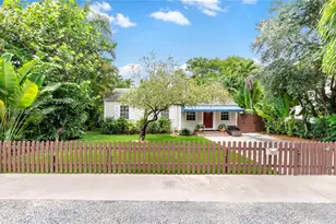 2920 SW 30th Ct, Coconut Grove, FL 33133 - Photo 2