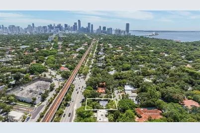 1643 Nethia Dr, Miami, FL 33133 - Photo 32