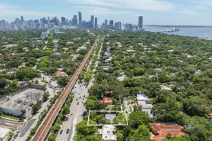 1643 Nethia Dr, Miami, FL 33133 - Photo 32