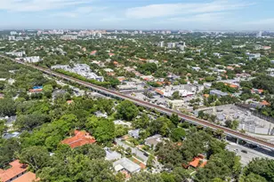 1643 Nethia Dr, Miami, FL 33133 - Photo 36