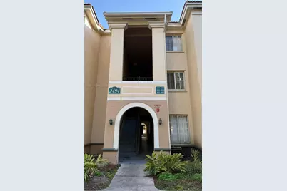 2494 Centergate Dr #305, Miramar, FL 33025 - Photo 1