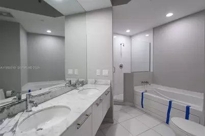 500 Brickell Ave #4110, Miami, FL 33131 - Photo 26