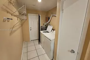 9438 SW 51st St, Cooper City, FL 33328 - Photo 26