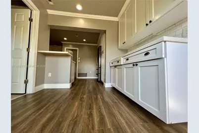 2500 NW 89th Ave, Sunrise, FL 33322 - Photo 6