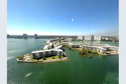 1000 W Island Blvd #2410, Aventura, FL 33160 - Photo 6