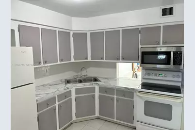 1450 NE 191st St #205, Miami, FL 33179 - Photo 1