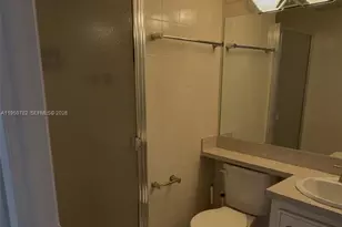 1450 Brickell Bay Dr, Miami, FL 33131 - Photo 28