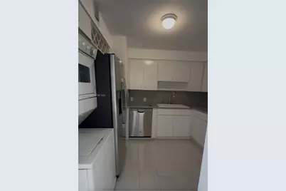 1450 Brickell Bay Dr #1604, Miami, FL 33131 - Photo 14