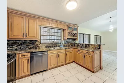 12787 NW 10th Ln, Miami, FL 33182 - Photo 14