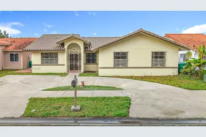 12787 NW 10th Ln, Miami, FL 33182 - Photo 1
