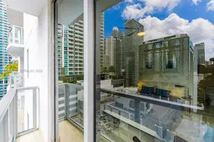1060 Brickell Ave, Miami, FL 33131 - Photo 48