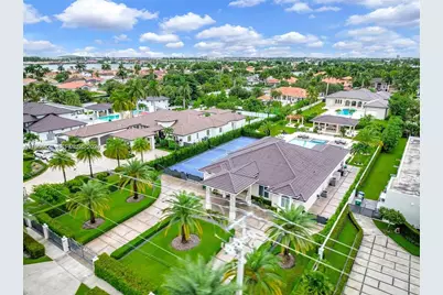 433 NW 127th Ave, Miami, FL 33182 - Photo 10