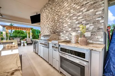 433 NW 127th Ave, Miami, FL 33182 - Photo 28