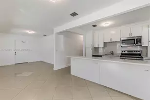 200 Carlisle Dr, Miami Springs, FL 33166 - Photo 10