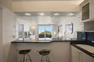 465 Ocean Dr, Miami Beach, FL 33139 - Photo 16