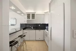 465 Ocean Dr, Miami Beach, FL 33139 - Photo 14