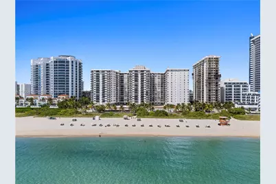 6039 Collins Ave #809, Miami Beach, FL 33140 - Photo 1