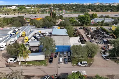 850 NW 12th Ter, Pompano Beach, FL 33069 - Photo 2