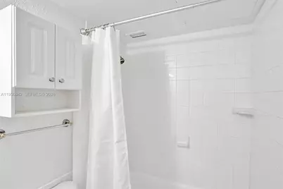 2501 S Ocean Dr #403 (Available Feb 1), Hollywood, FL 33019 - Photo 18