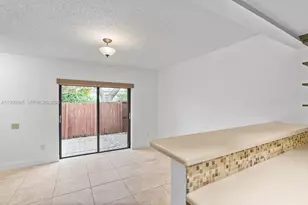 7064 SW 114th Pl, Miami, FL 33173 - Photo 10