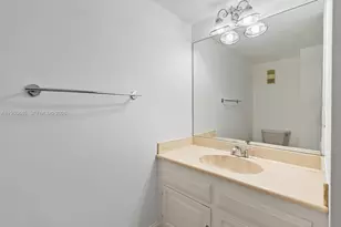 7064 SW 114th Pl, Miami, FL 33173 - Photo 12