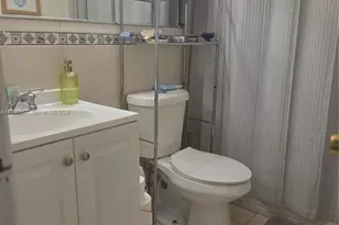 8889 Fontainebleau Blvd, Miami, FL 33172 - Photo 8