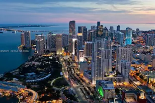 151 SE 1st St, Miami, FL 33131 - Photo 18