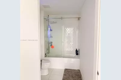 151 SE 1st St #3010, Miami, FL 33131 - Photo 10