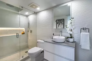 1000 SE Quayside Terrace, Miami, FL 33138 - Photo 18