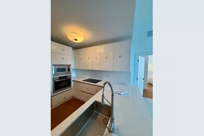 6799 Collins Ave #412, Miami Beach, FL 33141 - Photo 4